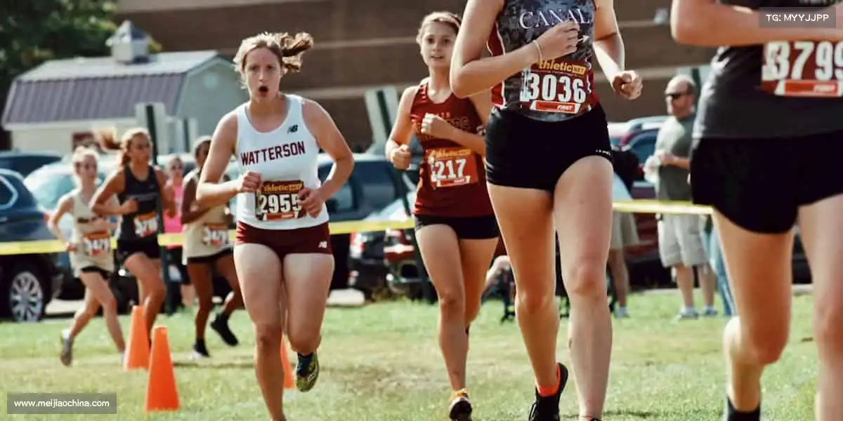 威客电竞🎾挥动球拍，让每一次击球都成为精彩的开场白！